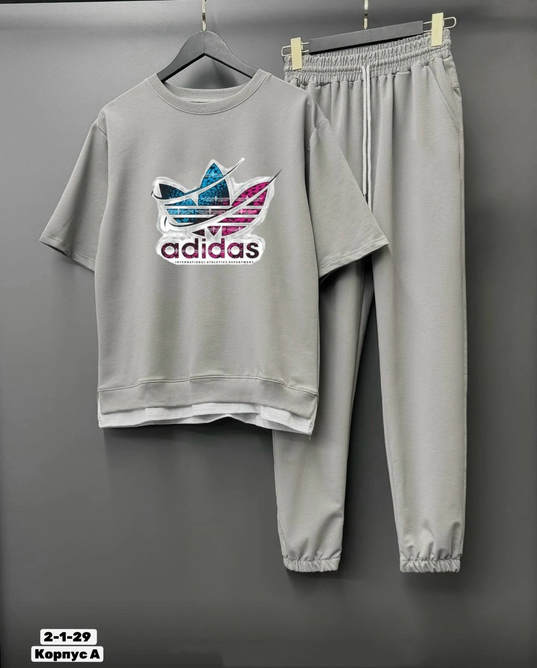 спортивные костюмы,костюм двойка,спортивные костюмы женские,спортивный костюм adidas,костюм adidas