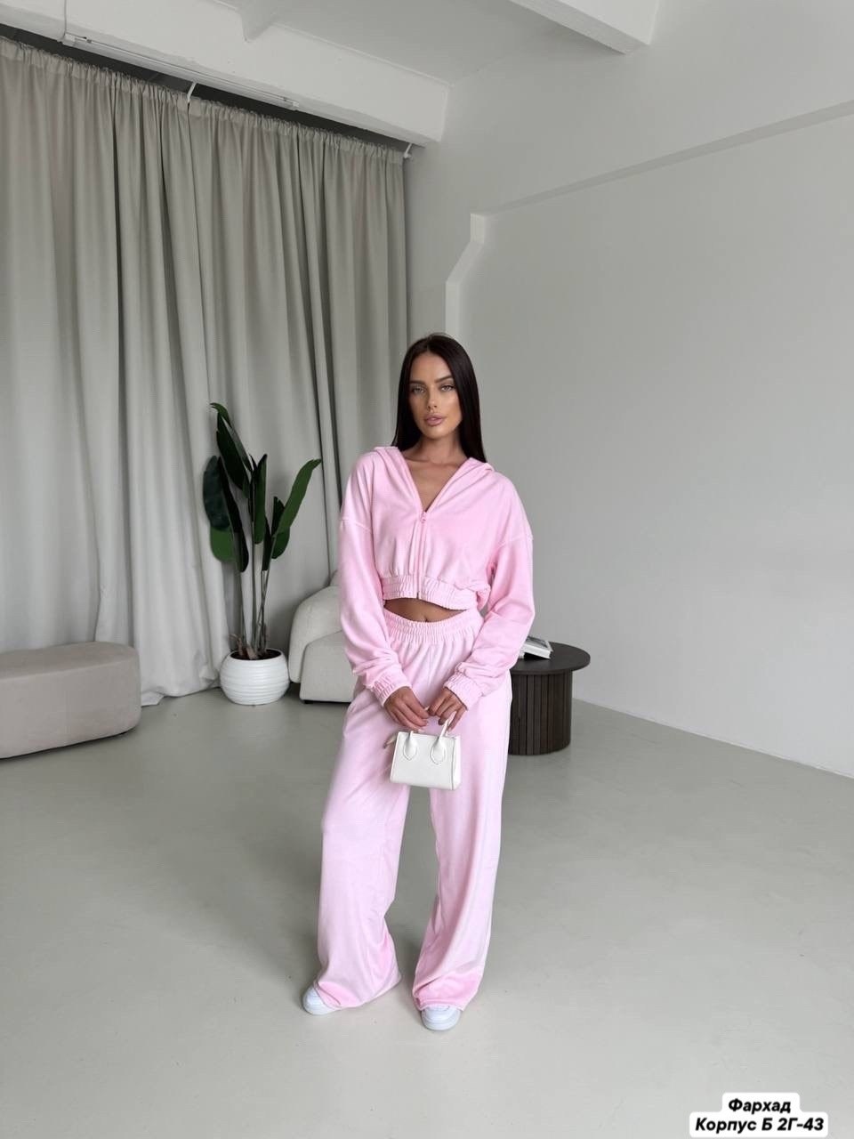 велюровый костюм,велюровый костюм женский,велюровый спортивный костюм женски,спортивный велюровый костюм,велюровый костюм женский с широкими штанами