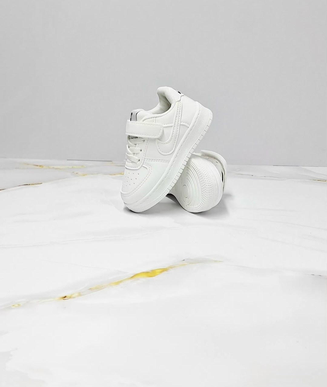 детские кроссовки,кроссовки,кроссовка детская, спортивная,белые кроссовки