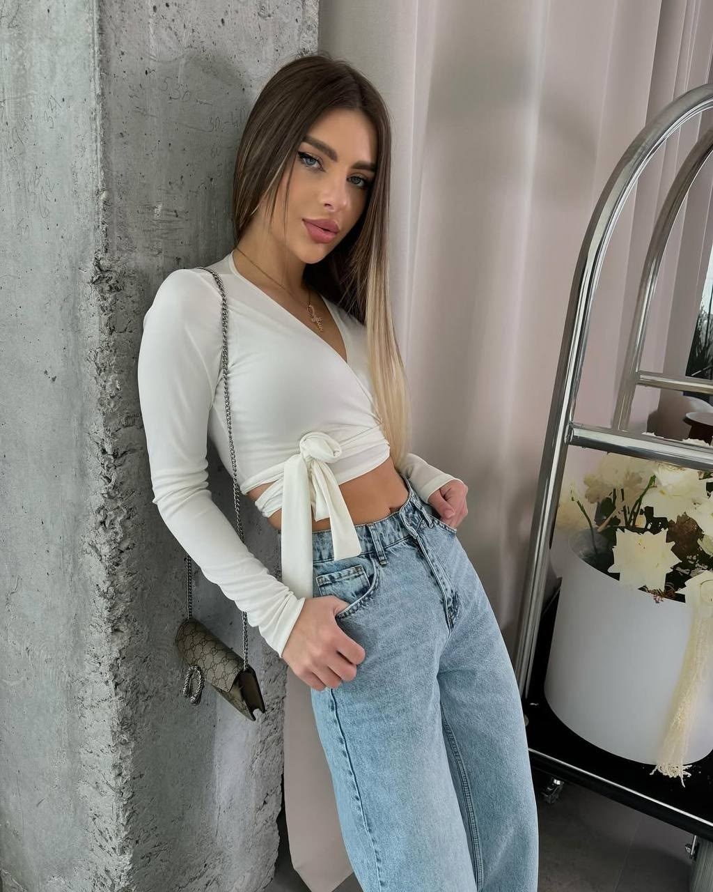 джинсы женские,джинсы,женские джинсы трубы,широкие джинсы,брюки джинсы