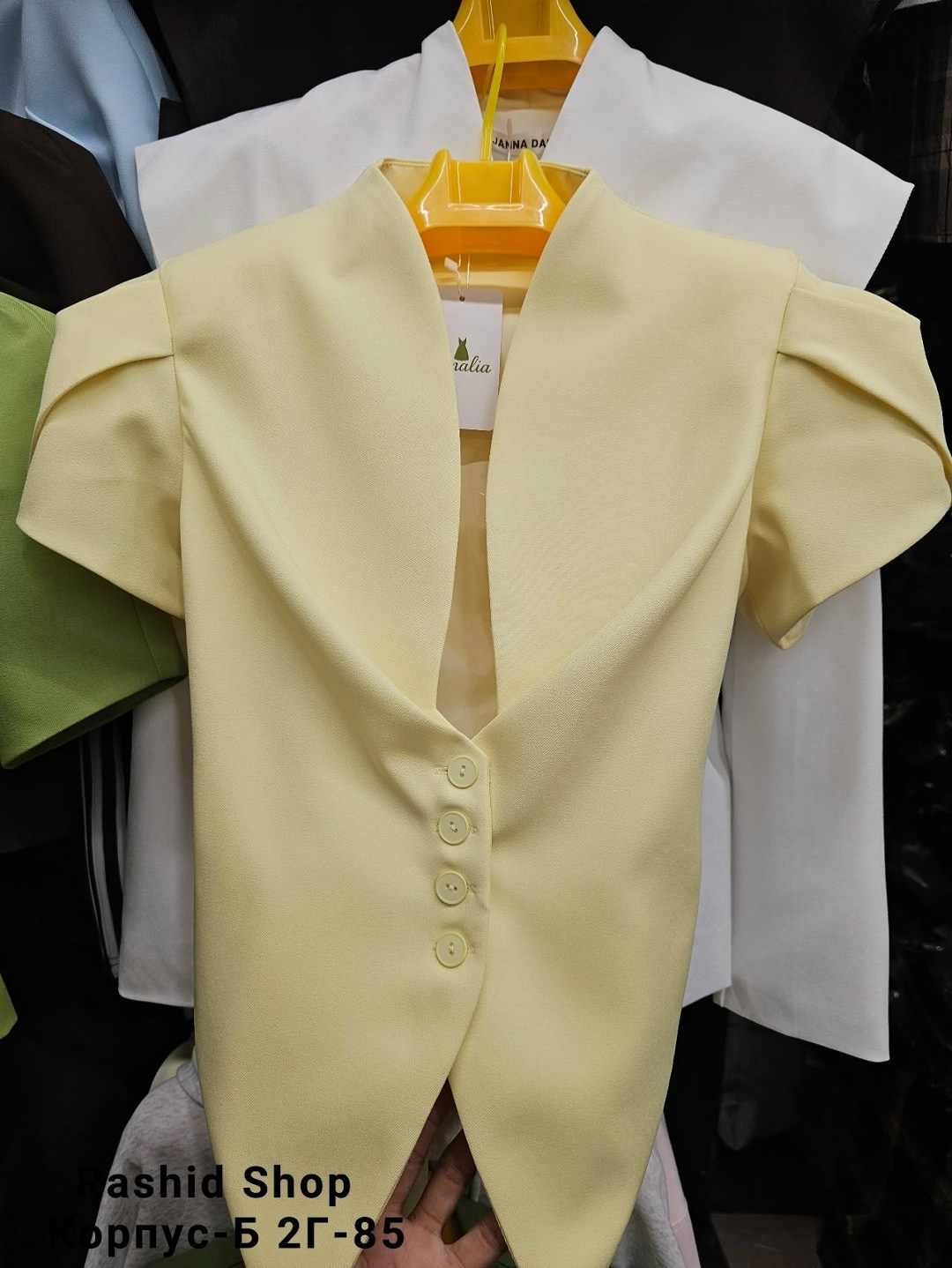 жилетка женская,жилет классический,женская блузка,элегантная женская блузка,костюм женский