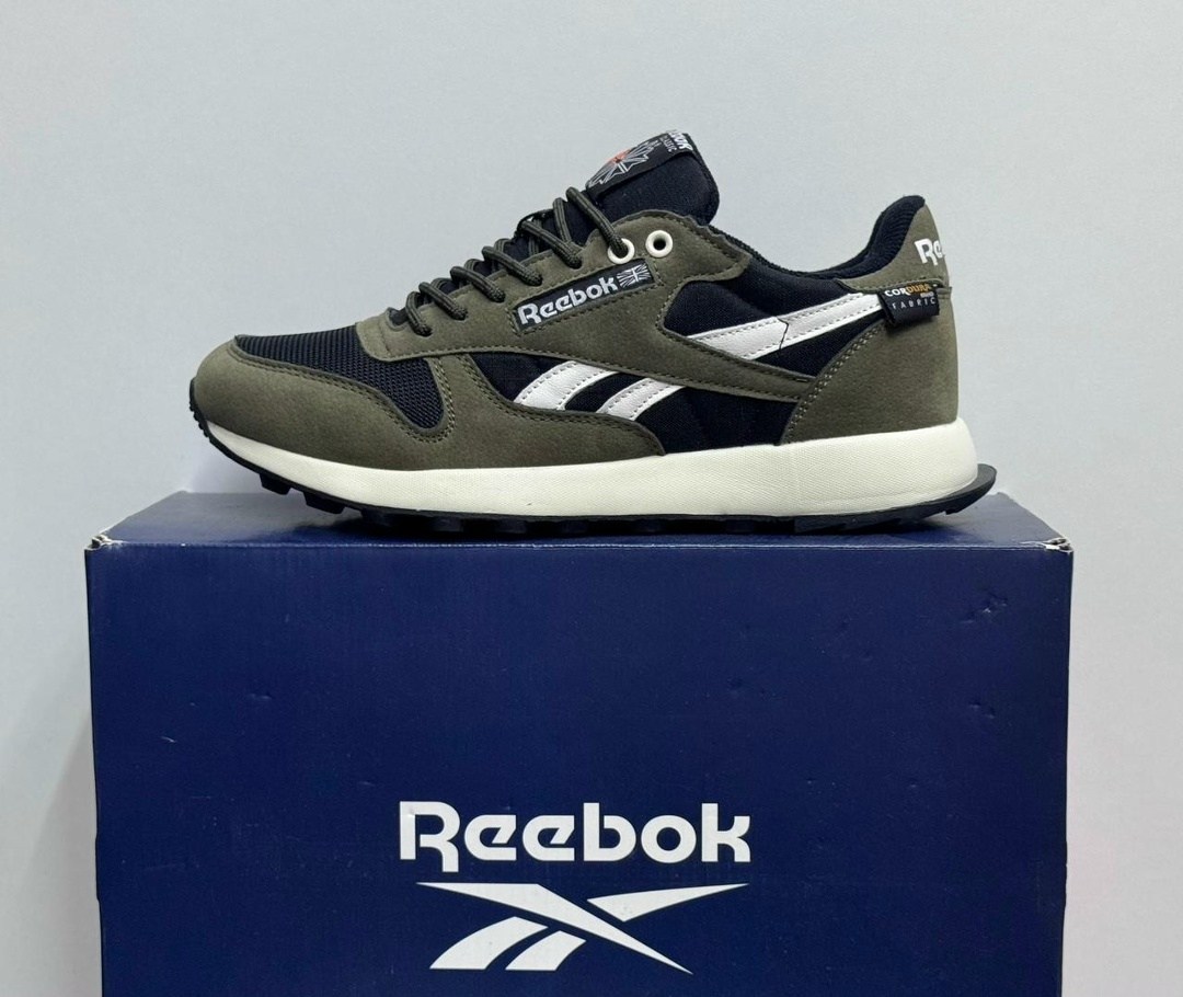 кроссовки reebok classic leather,мужские кроссовки reebok classic leather,кроссовки reebok,reebok classic leather,классические кожаные мужские кроссовки reebok