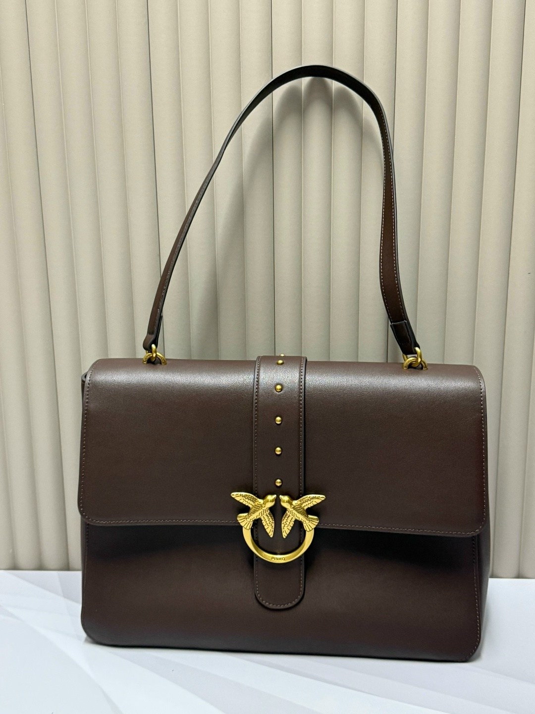 сумка pinko,женская сумка pinko,pinko сумка на плечо,сумка pinko оригинал,сумка женская pinko love bag с чипом