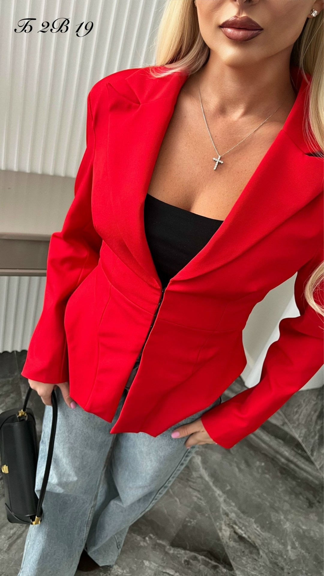 пиджак,пиджак женский,красный пиджак женский,жакет,красный приталенный пиджак