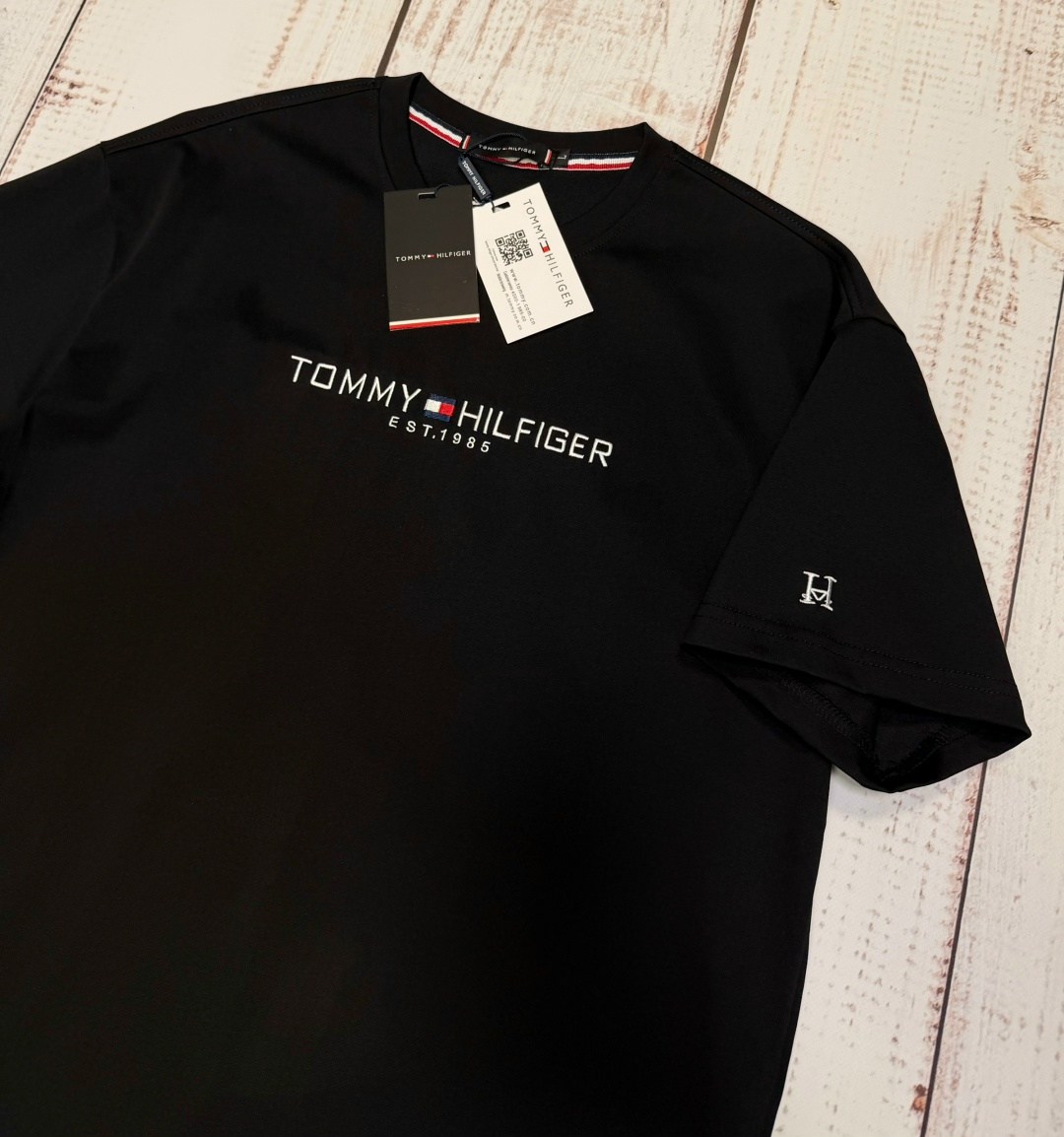 футболка мужская tommy hilfiger,футболка томми хилфигер черная,футболка tommy hilfiger,футболки мужские,футболка томми хилфигер мужские