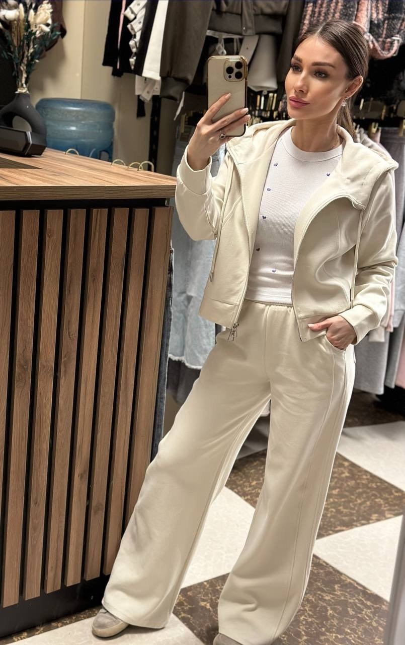 стильные костюмы,брючный костюм,спортивный костюм,женский костюм,спортивные женские костюмы
