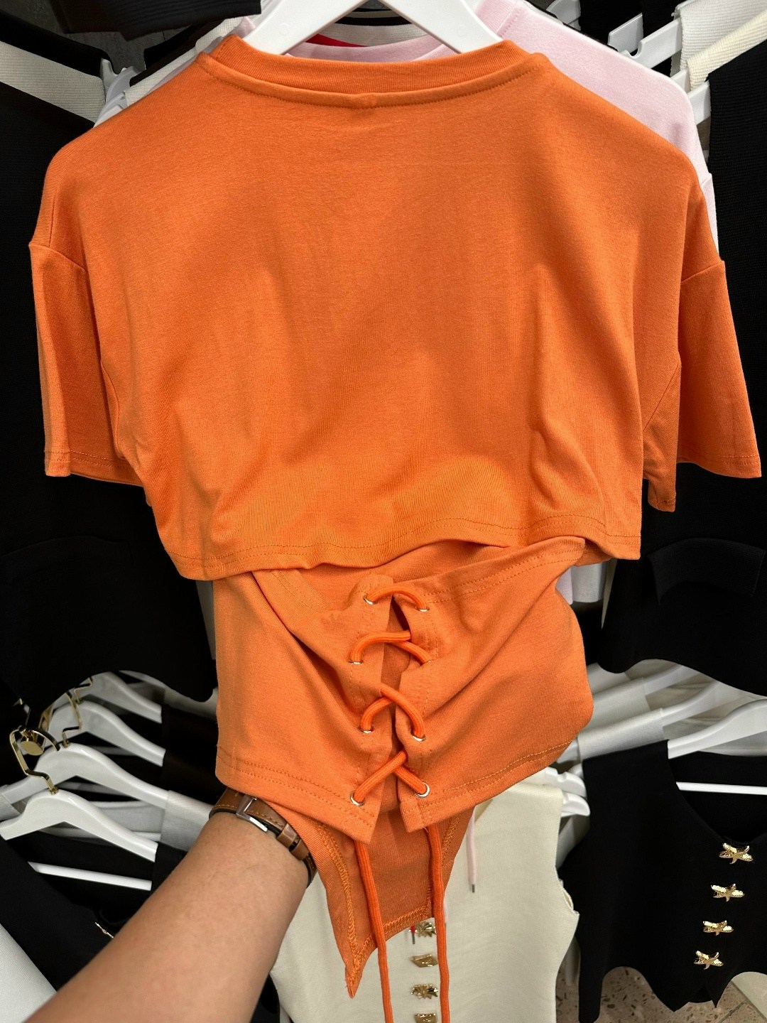 футболки женская,летние футболки,кроп топ,футболка женская укороченная,укороченная футболка