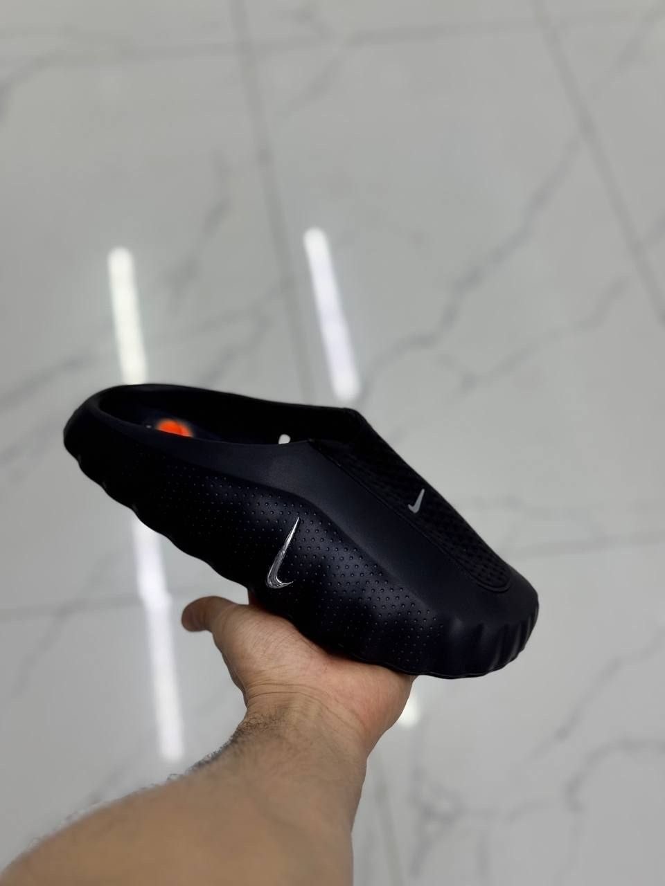 ,тапки модные,кроссовки nike,кроссовки тапки,тапки nike