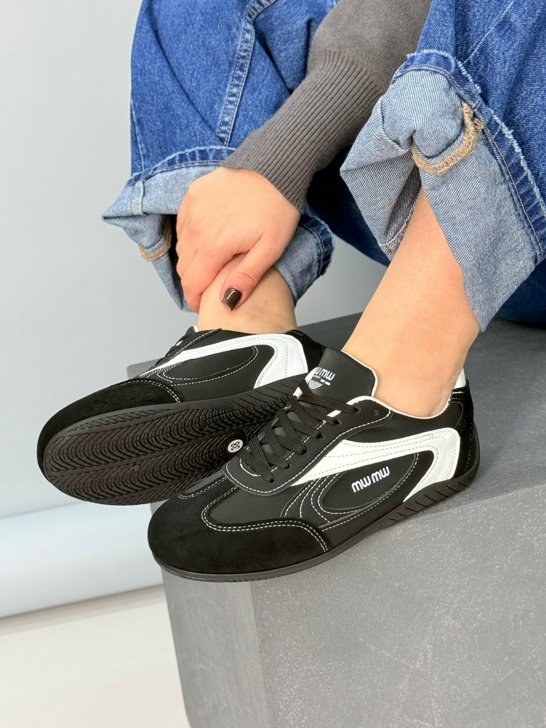 ,кроссовки мужской,низкие кроссовки,кроссовки повседневные,спортивная