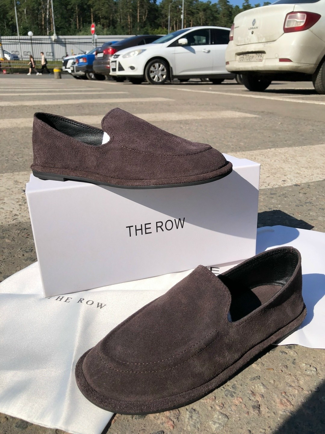 лоферы замшевые,женские замшевые коричневые лоферы the row с мехом,лоферы the row,,the row