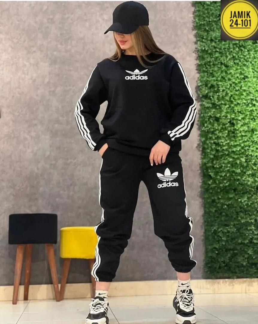 женские костюмы спортивные,костюм спортивный adidas,женский костюм на флисе,костюм спортивный adidas sportswear,костюм спортивный женский adidas