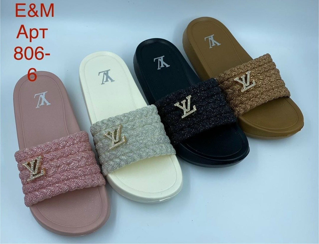 шлепанцы женские,,шлепки женские,стильные шлепанцы женские,модные шлепанцы