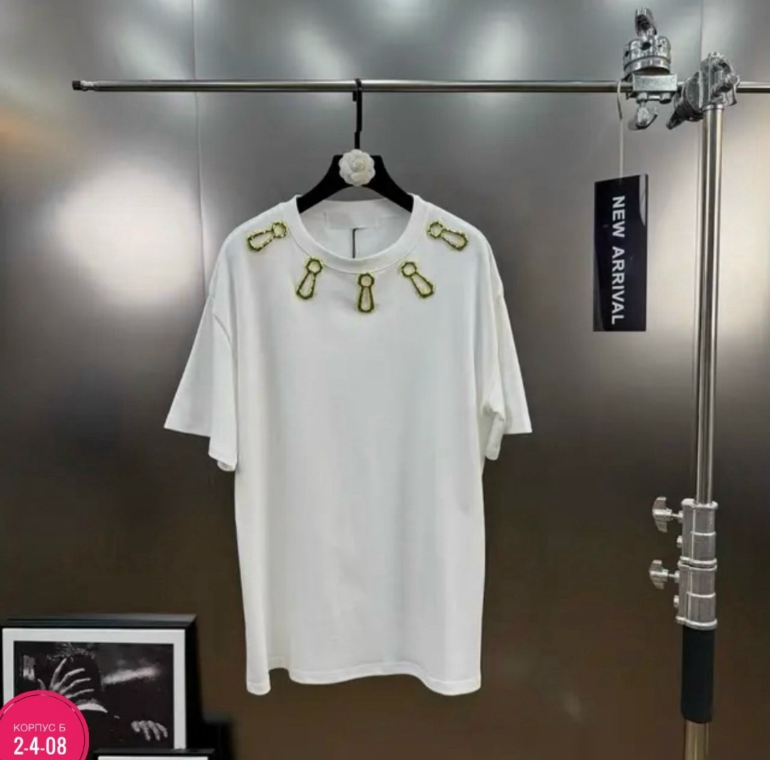 стильные футболки,футболки для женщин,футболки женская,футболки модные