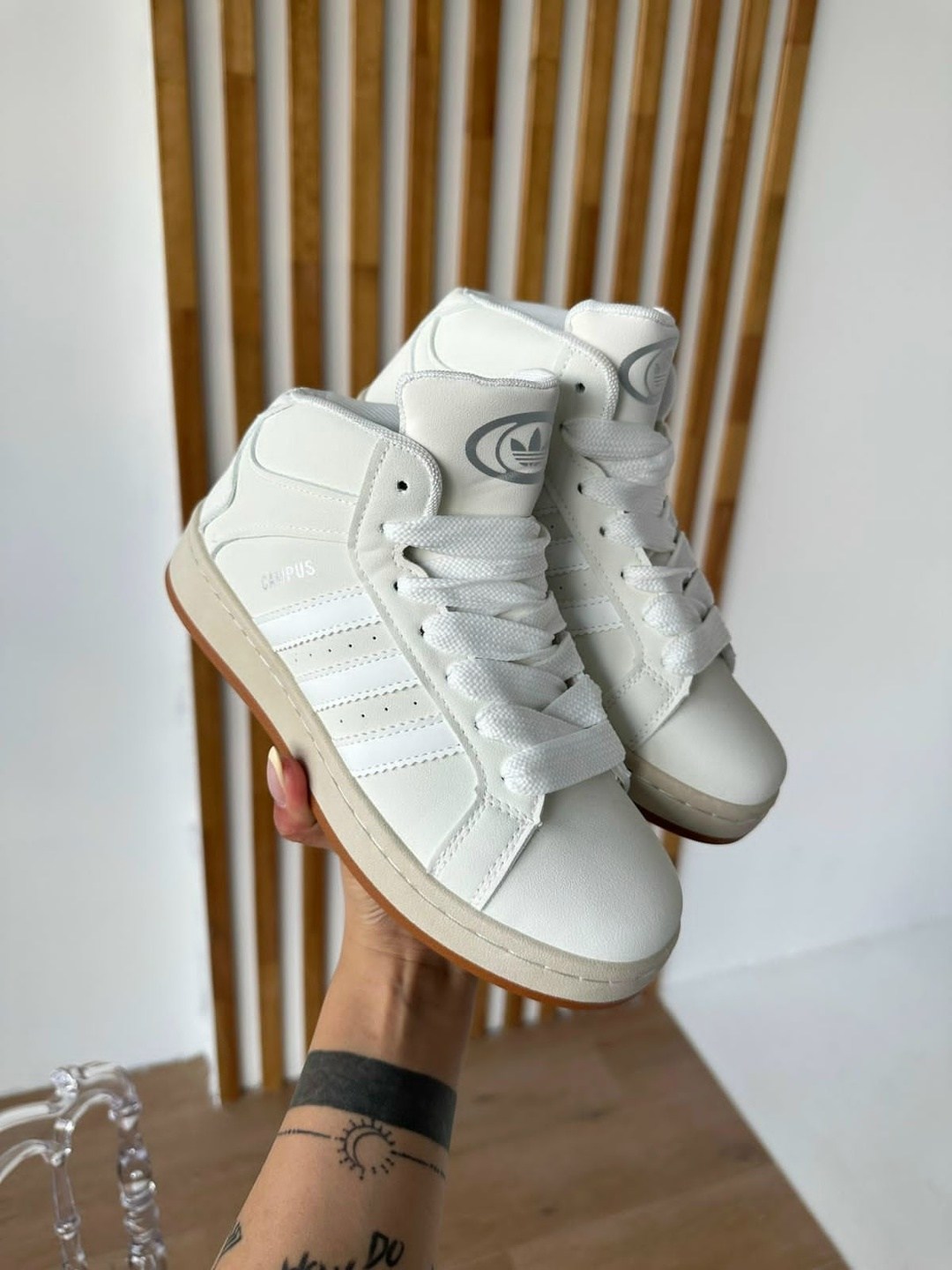 кроссовки спортивные высокие campus 00s зима adidas,кроссовки высокие зимние campus 00s кампусы adidas,кроссовки adidas campus зимние с мехом,зимние кроссовки adidas campus высокие с мехом,кроссовки a