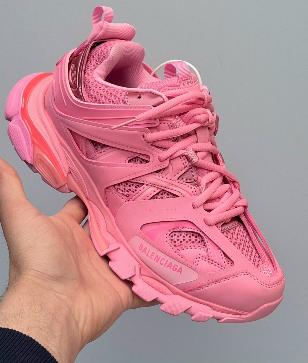 баленсиага кроссовки трек розовые,женские кроссовки balenciaga,кроссовки track 1.0 rose pink balenciaga розовый,кроссовки баленсиага розовые,кроссовки balenciaga women's track sneaker fluo pink