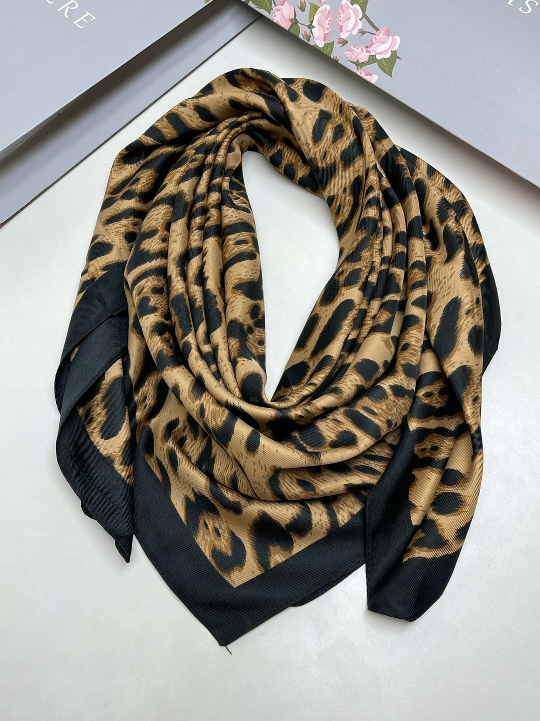 шарф платок женский шелковый,платок шелковый валентино серый.,платки шарф,тигровый платок,шарф платок шелковый