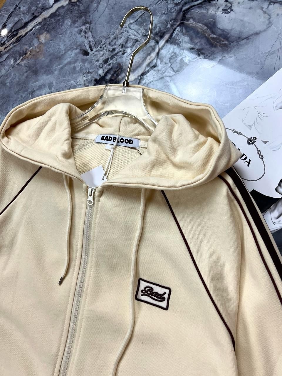 loro piana женский бежевый костюм premium,костюм спортивный женский,костюм модный,костюмы женские,спортивный костюм