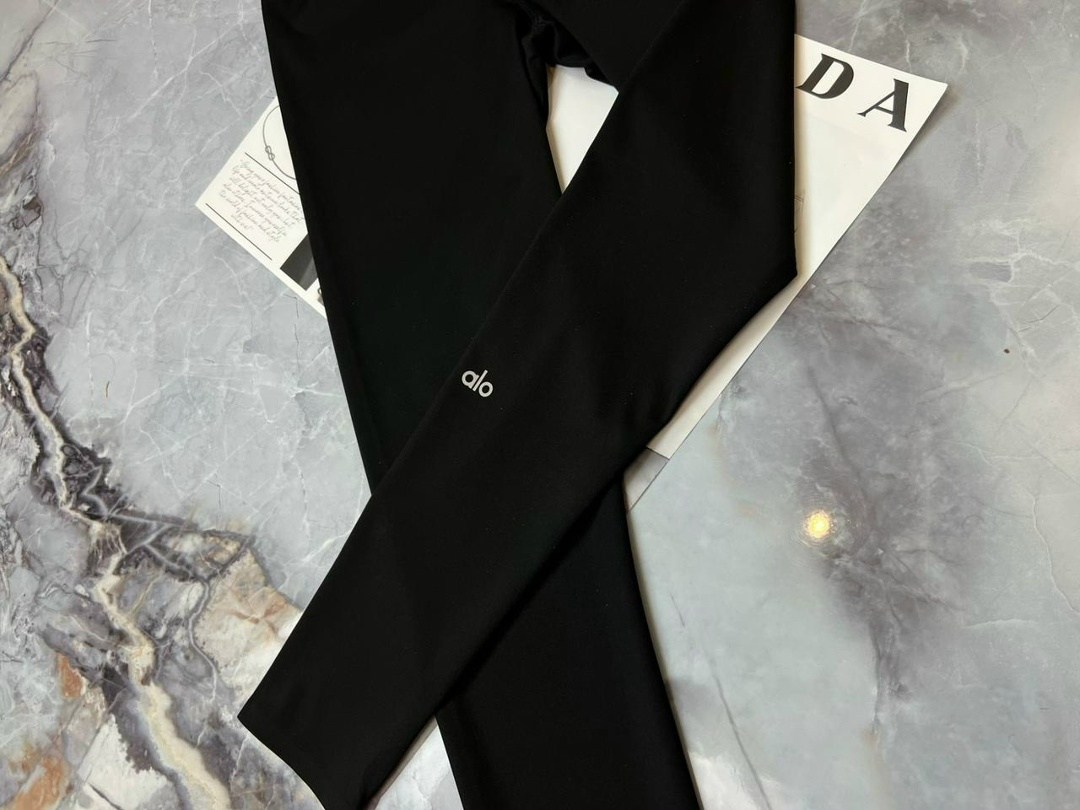 легинсы спортивные,женские спортивные леггинсы пуш-ап,лосины спортивные,спортивные леггинсы,леггинсах