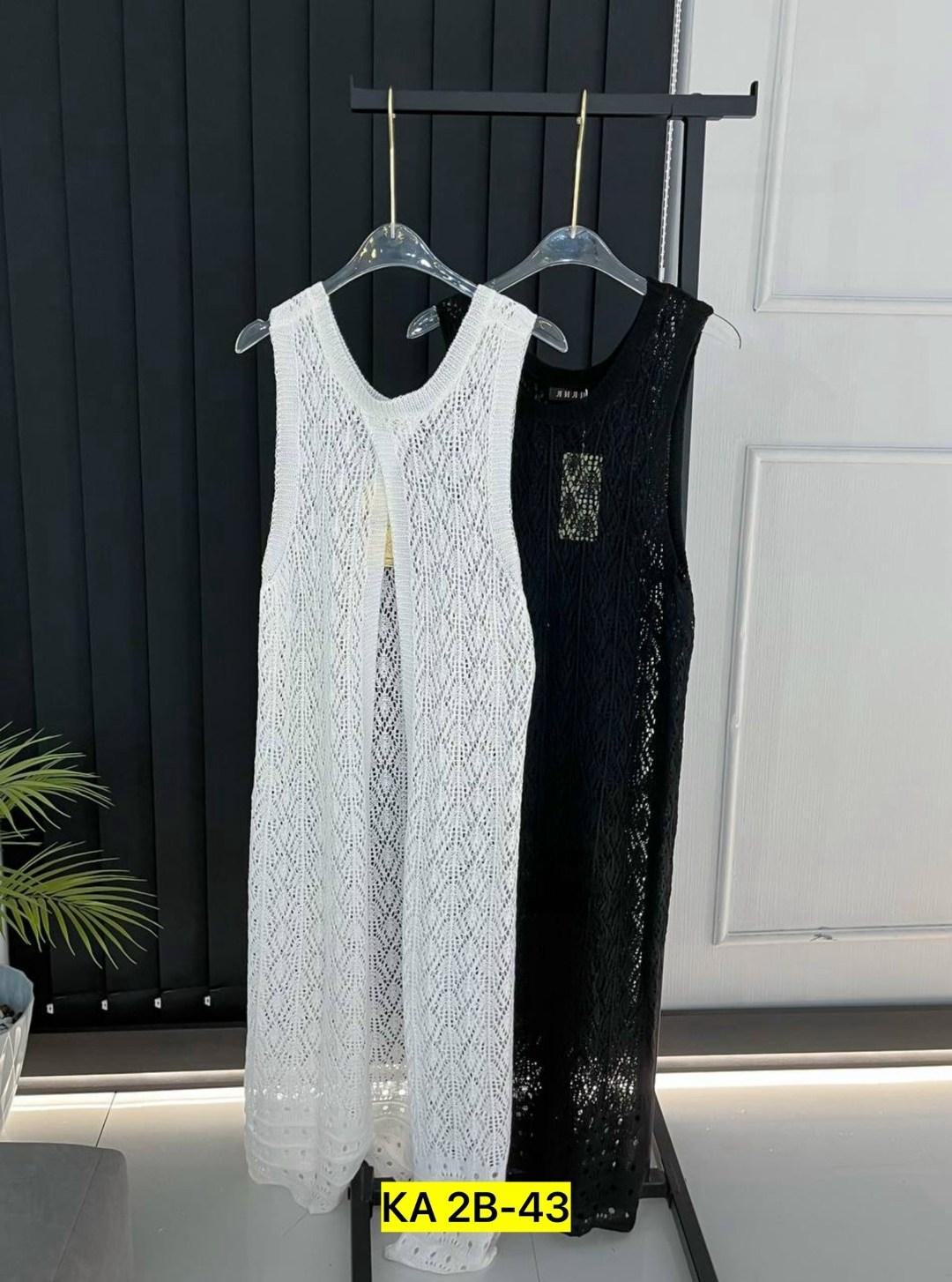 вязаная майка,вязаный топ,майка спицами,майка крючком,вязаный сарафан