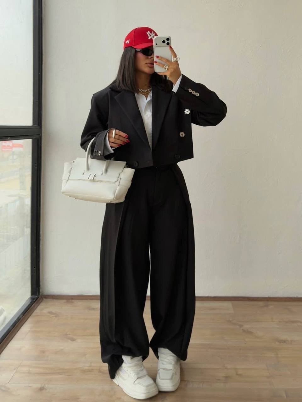 брючный костюм с укорочённым пиджаком и брюки палаццо,брючный костюм,женский брючный костюм с укороченным пиджаком и брюками палаццо,костюм брючный палаццо,женский брючный костюм