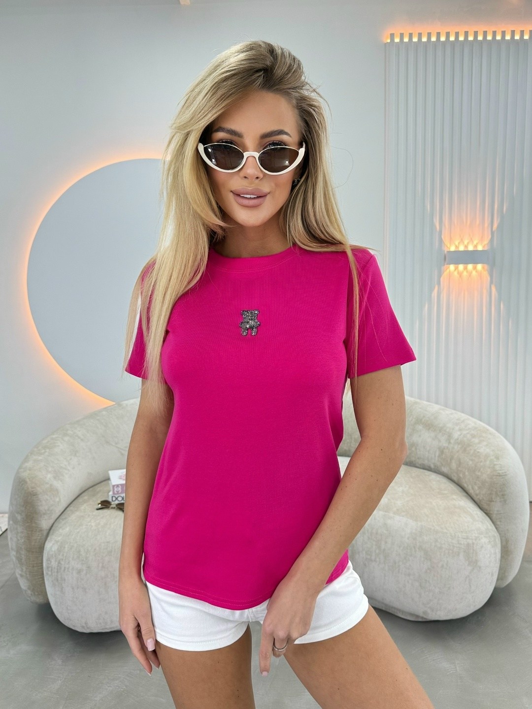 женская футболка белая,женская футболка,футболки базовая,футболки женские модные,белая футболка