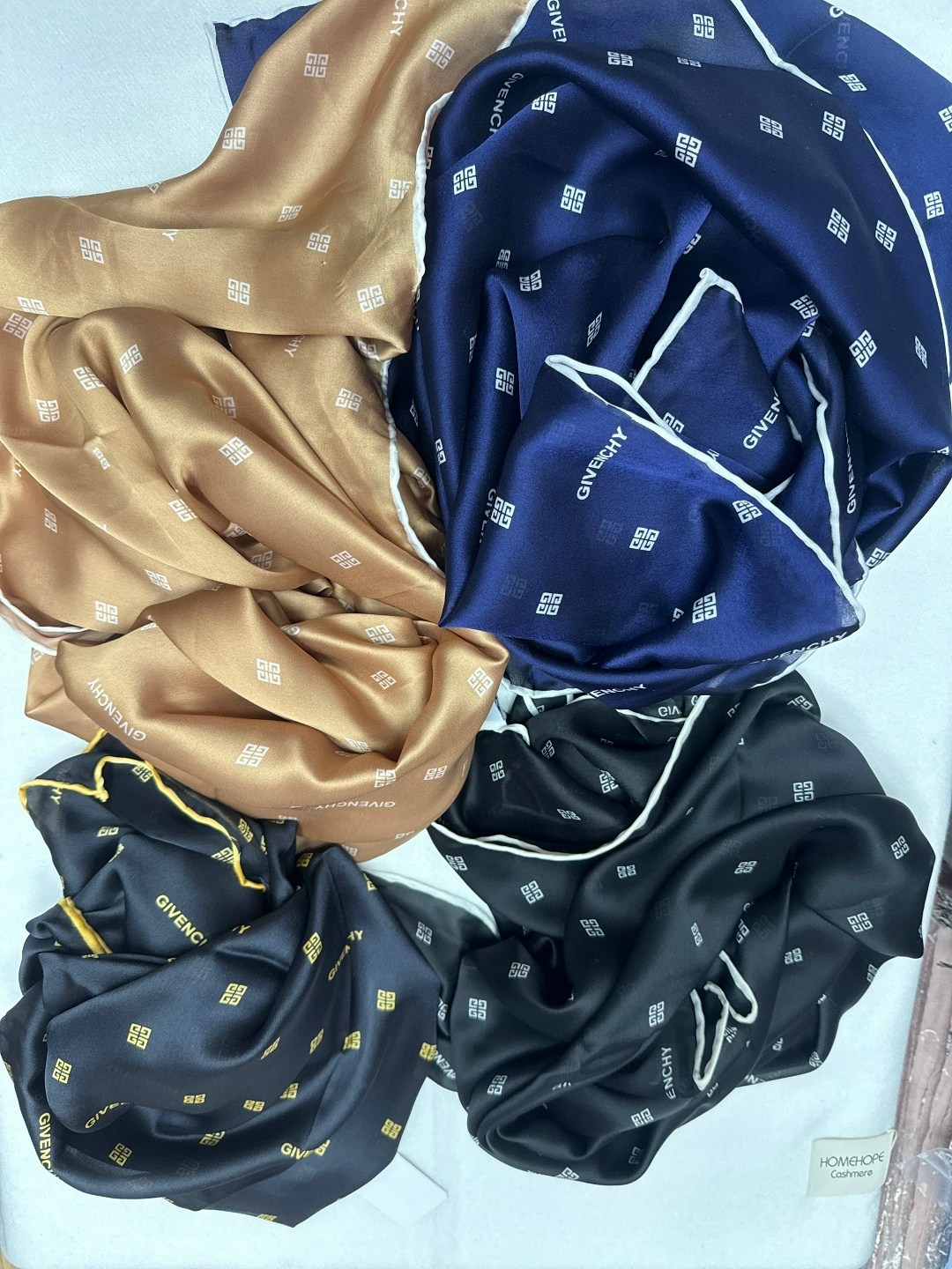 женский шарф,шарфы для женщин,шарф с цветами,шелковый шарф,шарф женский платок