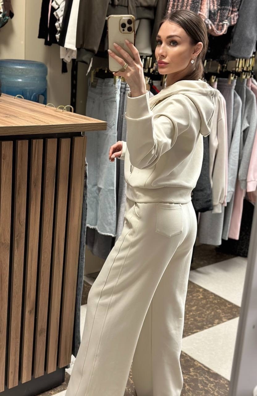 стильные костюмы,брючный костюм,спортивный костюм,женский костюм,спортивные женские костюмы