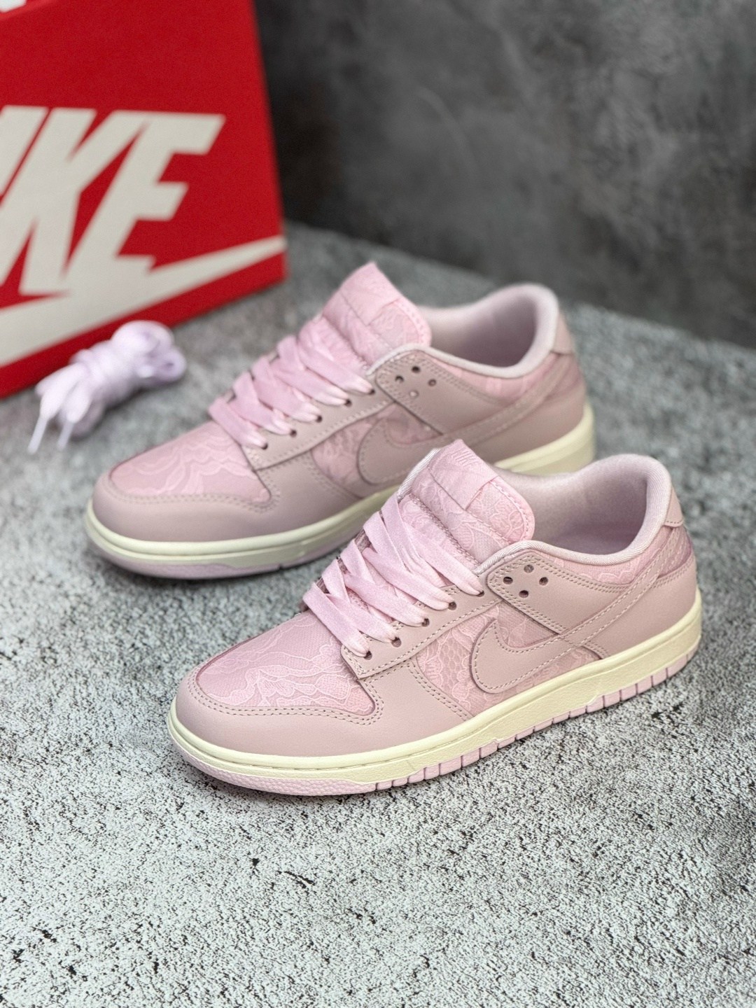 nike dunk low pink pigeon,женские кроссовки nike dunk low,nike dunk low pink,кроссовки nike dunk low,кроссовки