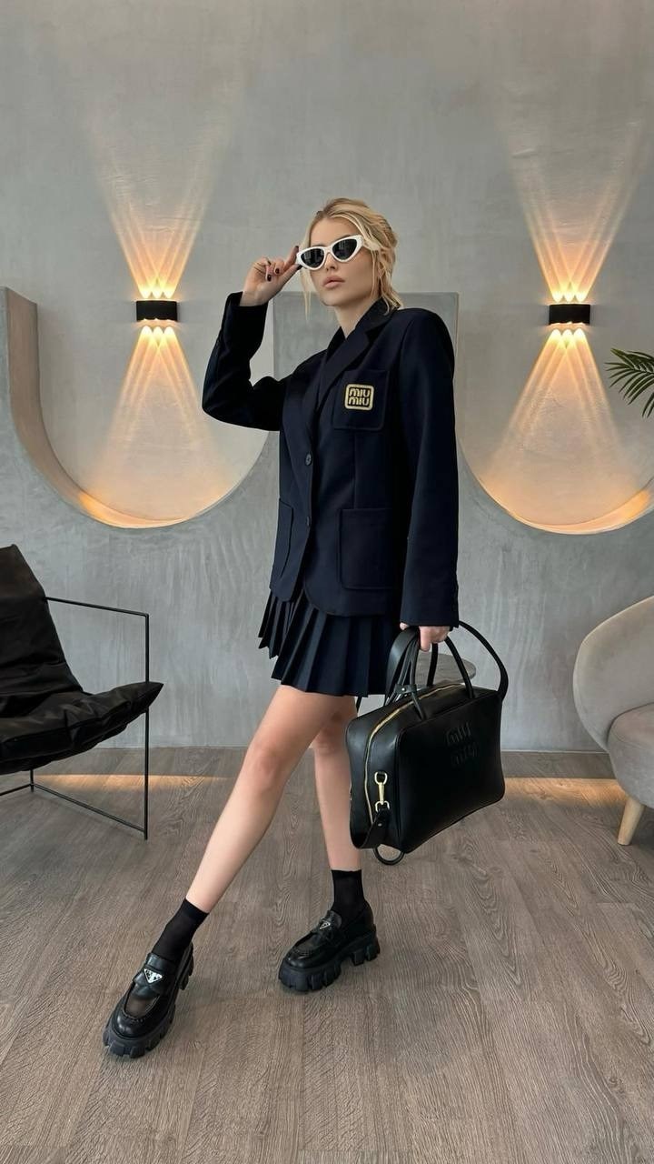 пиджак miu miu,пиджак женский,костюм с юбкой и пиджаком,юбка и пиджак