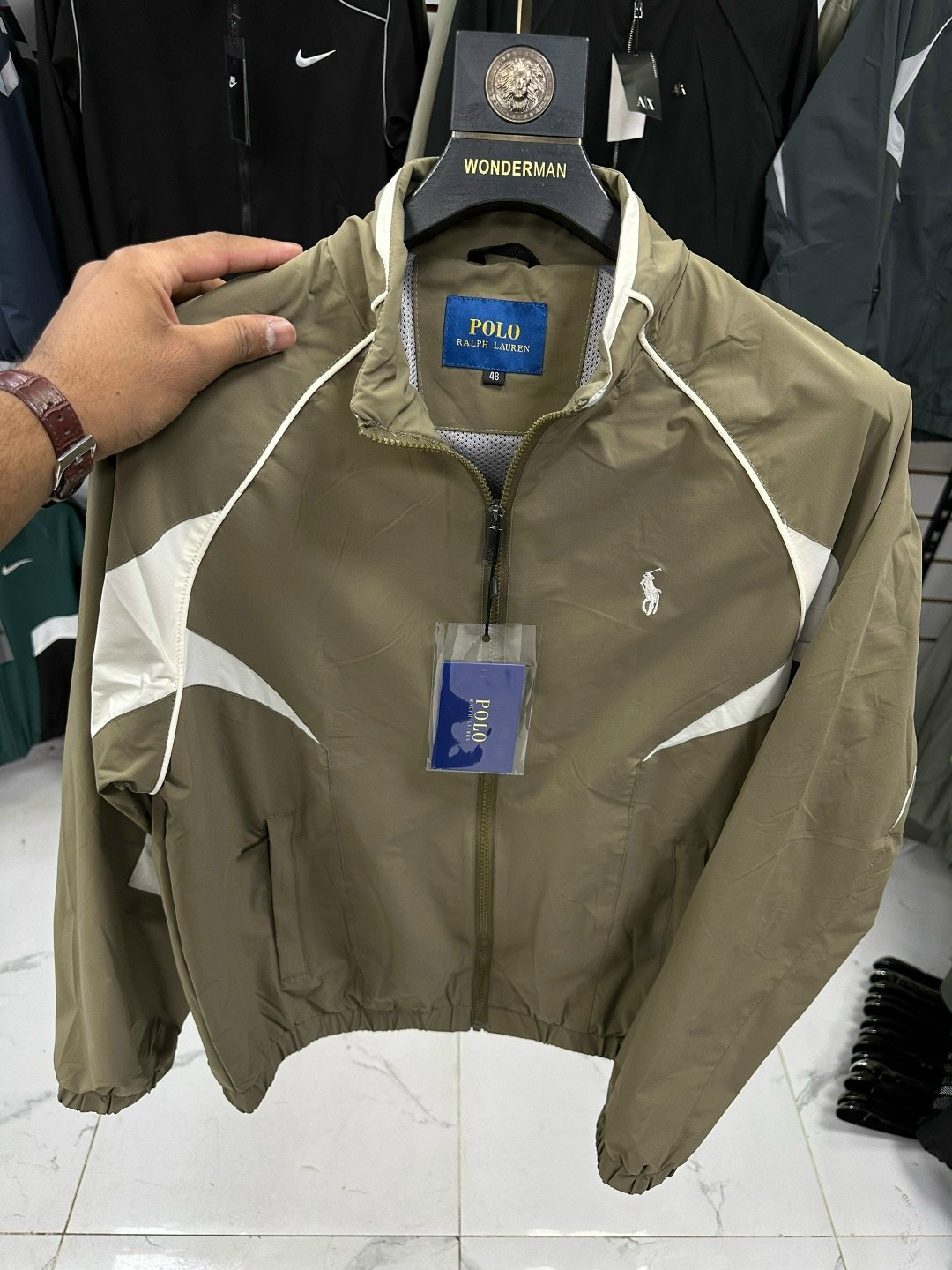 nike ветровка,куртка бомбер,демисезонная куртка,повседневная куртка,мужская куртка бомбер