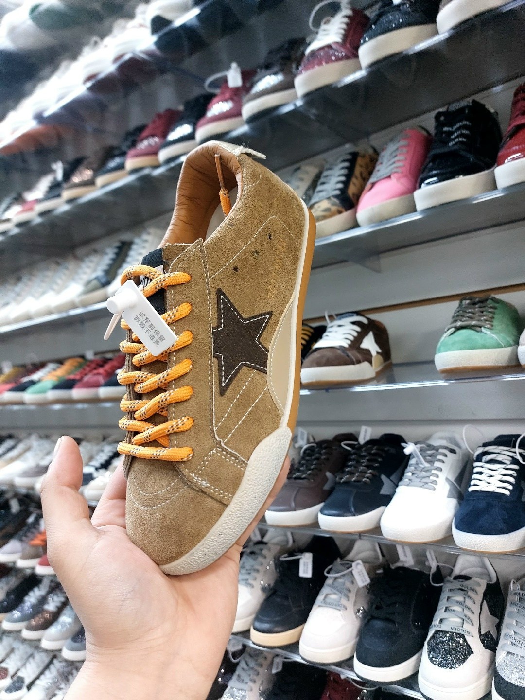 golden goose кроссовки super-star коричневый,кеды golden goose,golden goose black velvet sneakers,,golden goose sneakers