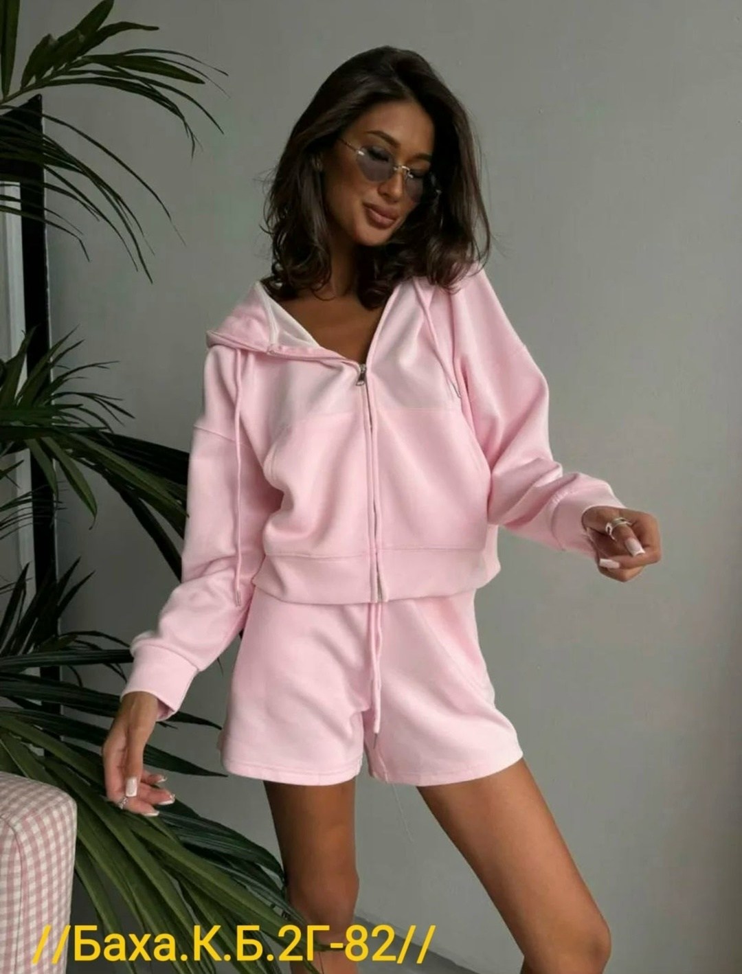 модные костюмы,шорты повседневные,спортивные костюм с шортами,костюм кофта и шорты