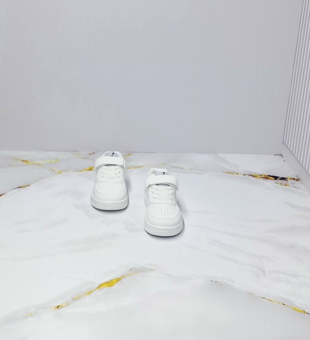 детские кроссовки,кроссовки,кроссовка детская, спортивная,белые кроссовки