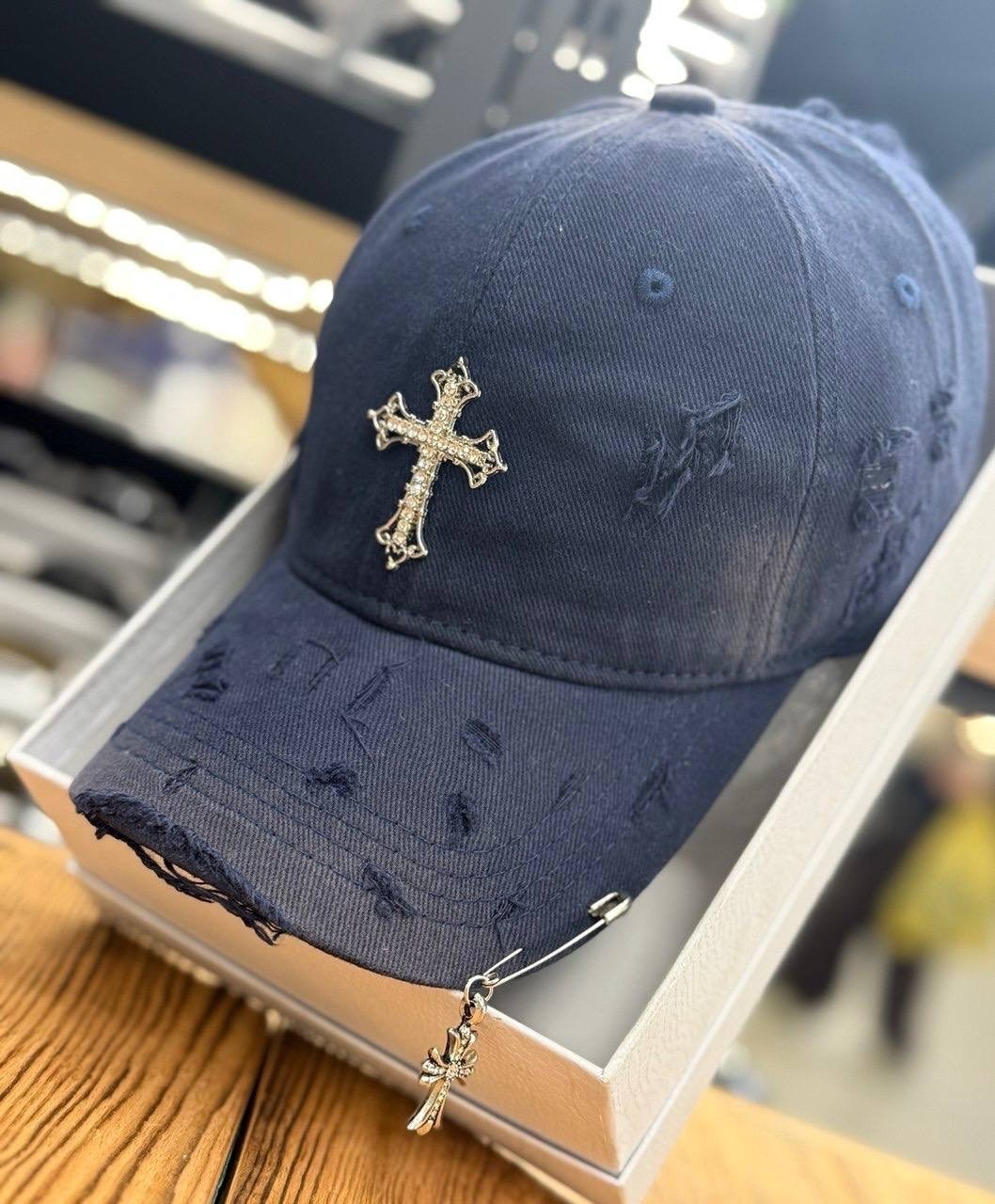 бейсболка chrome hearts,кепка chrome hearts,стильная бейсболка,женская бейсболка,бейсболка