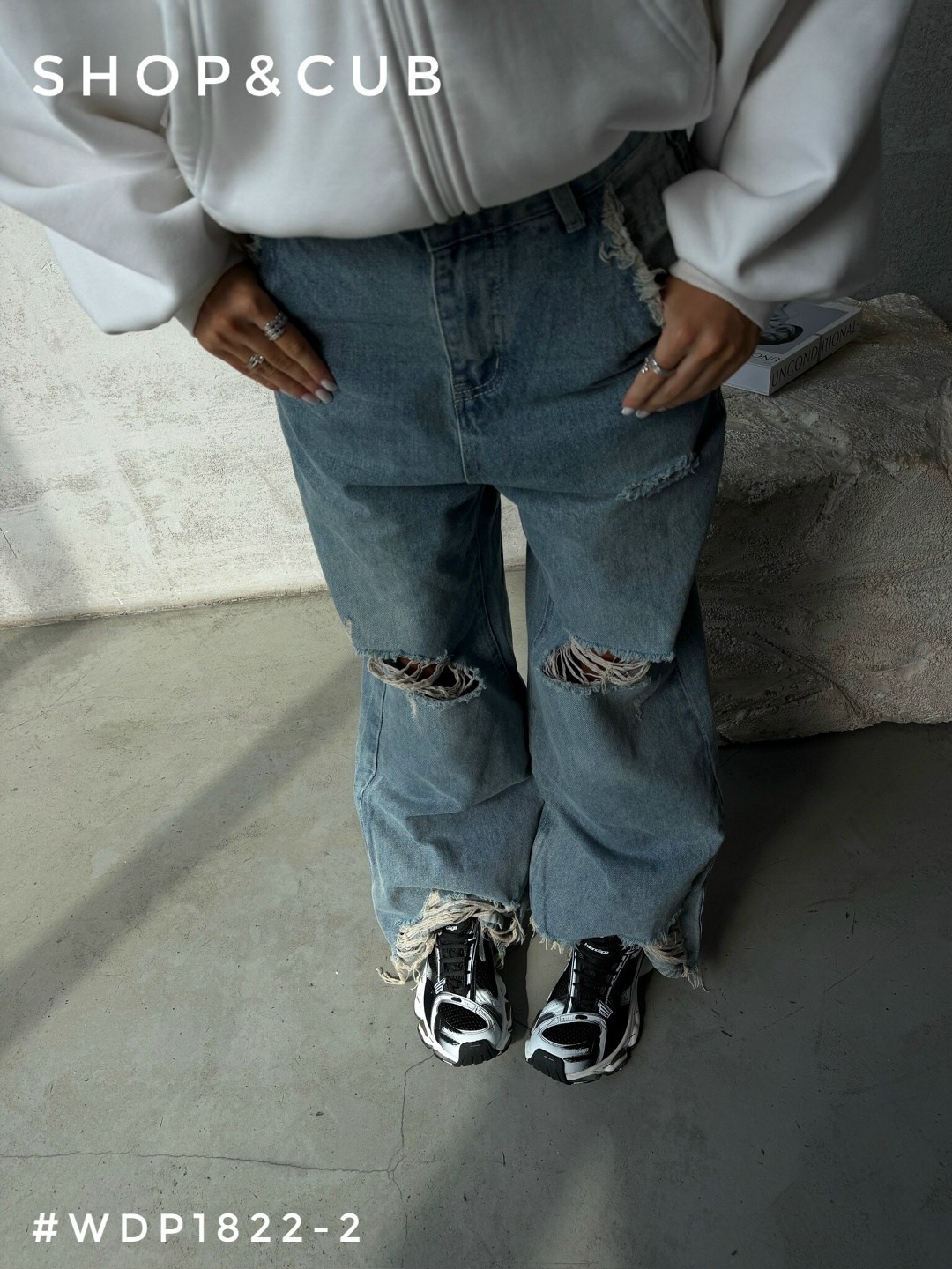 кроссовки,массивные кроссовки,кроссовки дизайнерские,женские кроссовки,обуви