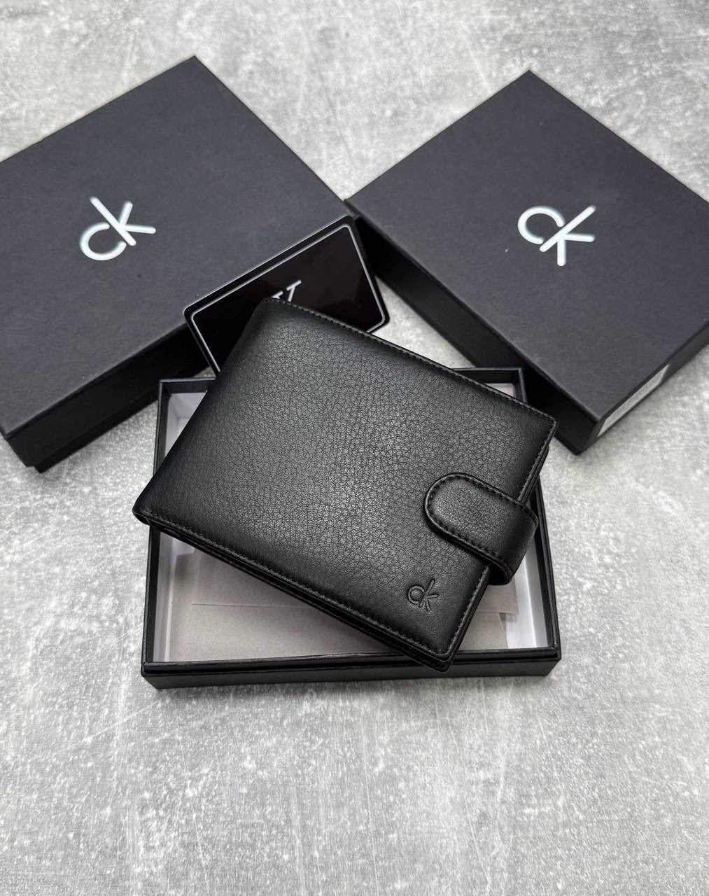 кожаный кошелек calvin klein,кошелек calvin klein,компактный кожаный кошелёк,портмоне calvin klein мужской,бумажник calvin klein 1746701