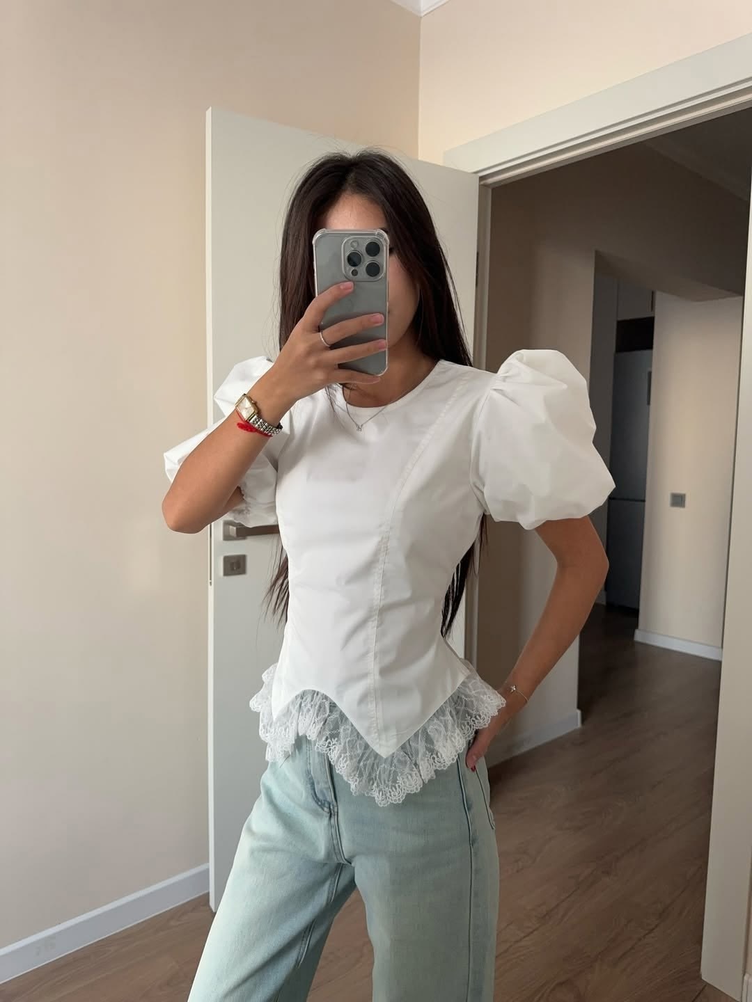 блузка с оборками,топ корсет белый,блуза с объемными рукавами,блузка женская с открытыми плечами,белая блузка с корсетом