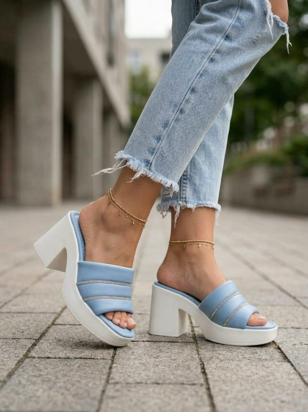 модные босоножки,женские босоножки,босоножки с ремешками,замшевые босоножки,