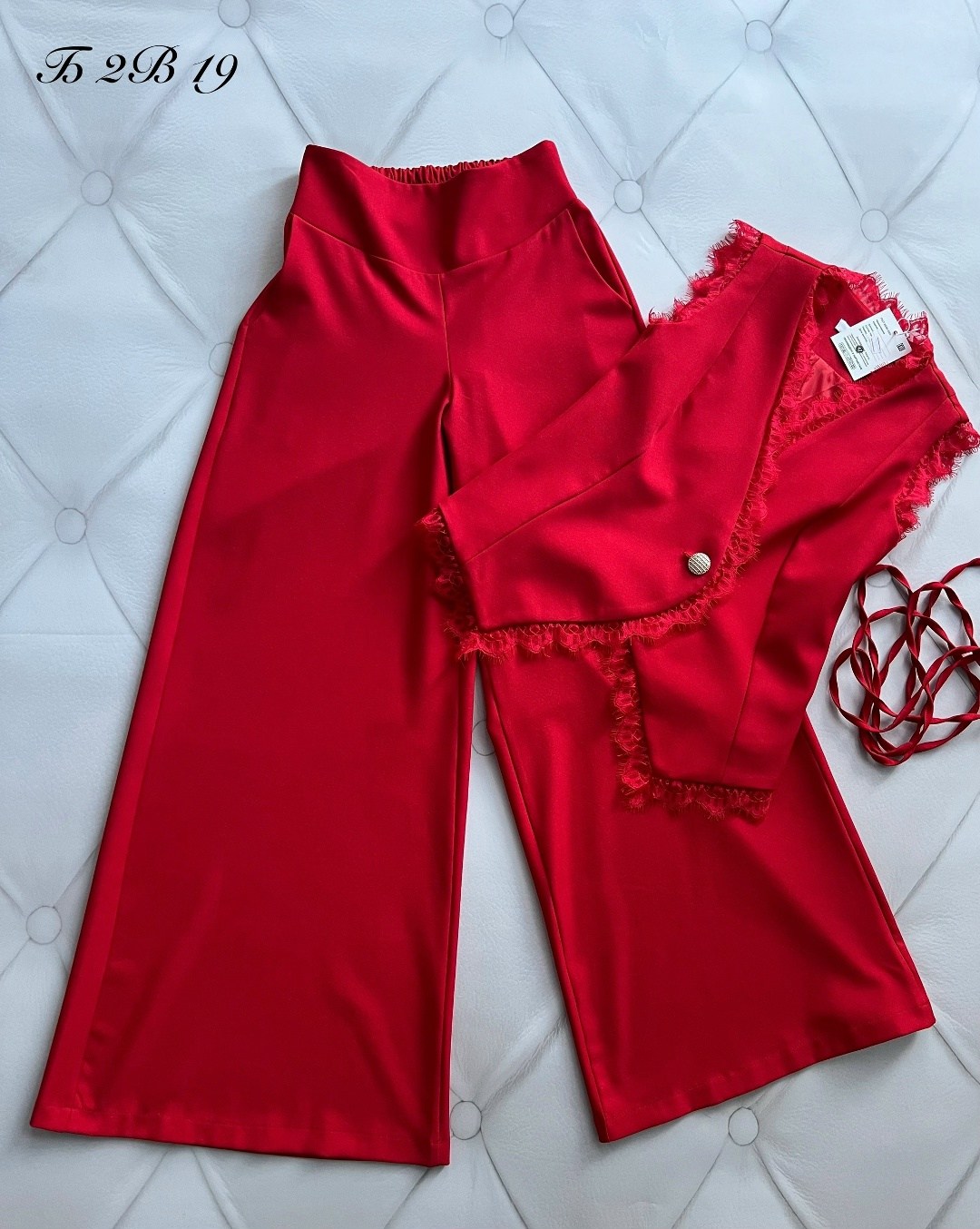 костюм брючный деловой с жилетом dayando,брючный костюм,стильные костюмы,костюм брючный с жилеткой,костюм классический