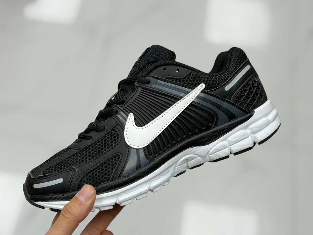 кроссовки nike air zoom vomero 5,кроссовки nike zoom vomero 5,nike air zoom vomero 5,nike zoom vomero 5 triple black,мужские кроссовки nike zoom vomero 5