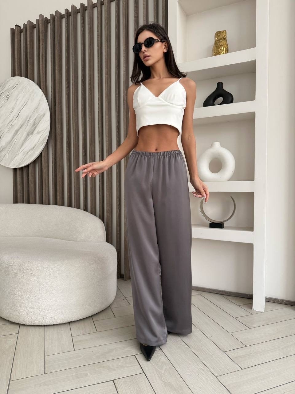 брюки шелковые палаццо на резинке qaso 251927240,брюки широкие,брюки палаццо,брюки модные,шелковые брюки