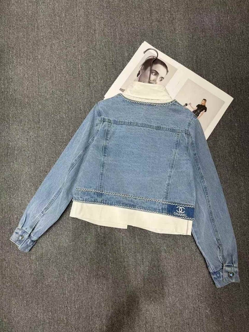 джинсовая куртка,куртка джинсовая женская,модные джинсовые куртки,джинсовая куртка с интересными вставками,повседневная куртка