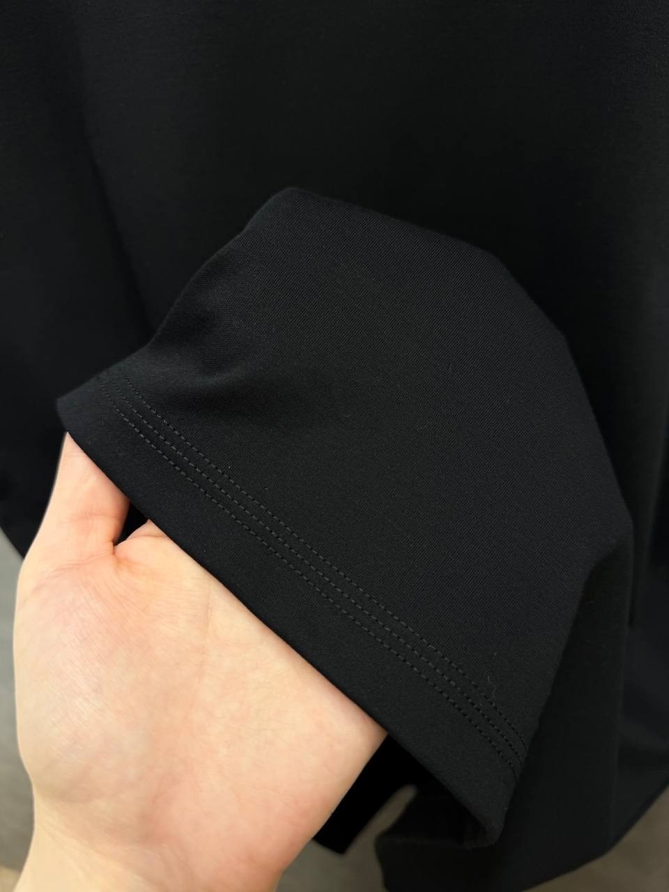 круглым вырезом uniqlo,короткими рукавами uniqlo,футболка с круглым вырезом uniqlo,футболка с круглым вырезом supima uniqlo,мужская мода