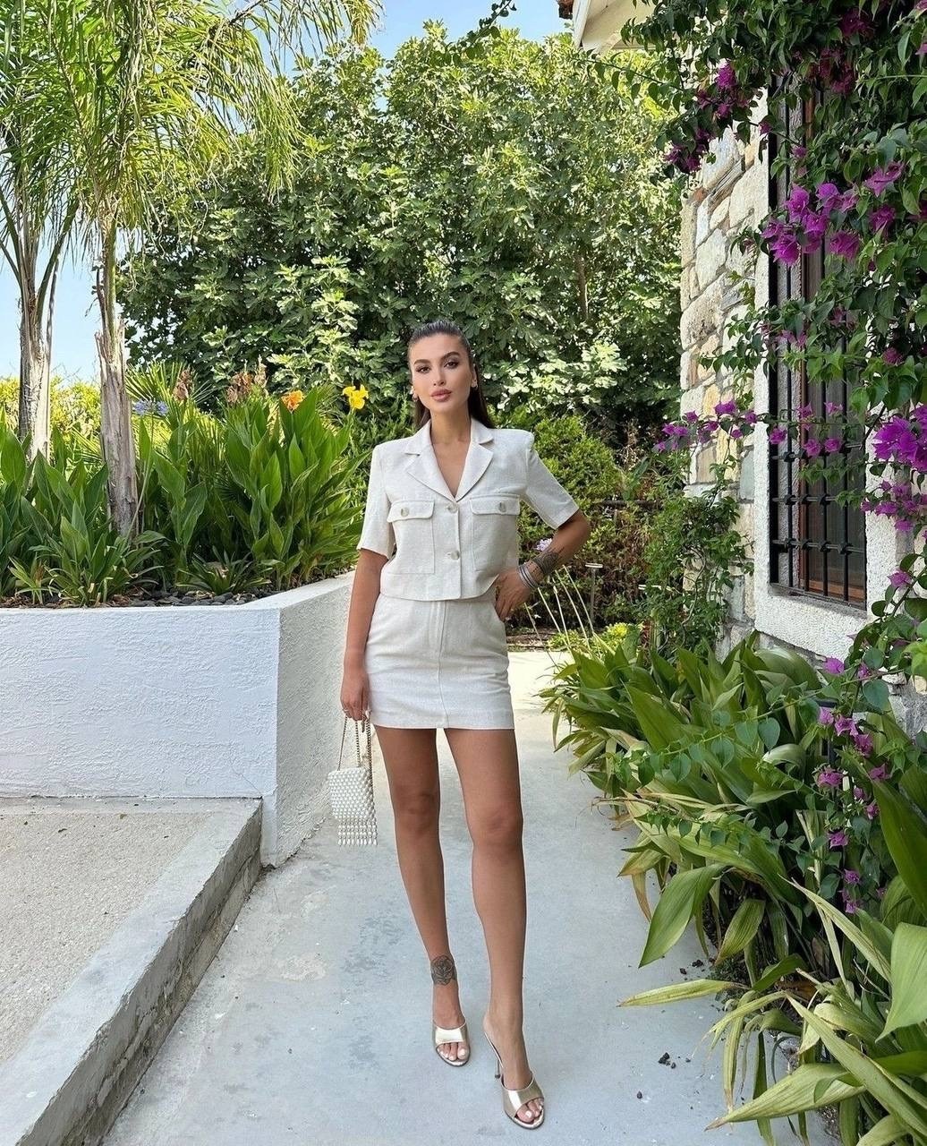 твидовый костюм,костюм женский с юбкой,твидовый костюм юбка и укороченный жакет,белый костюм с юбкой