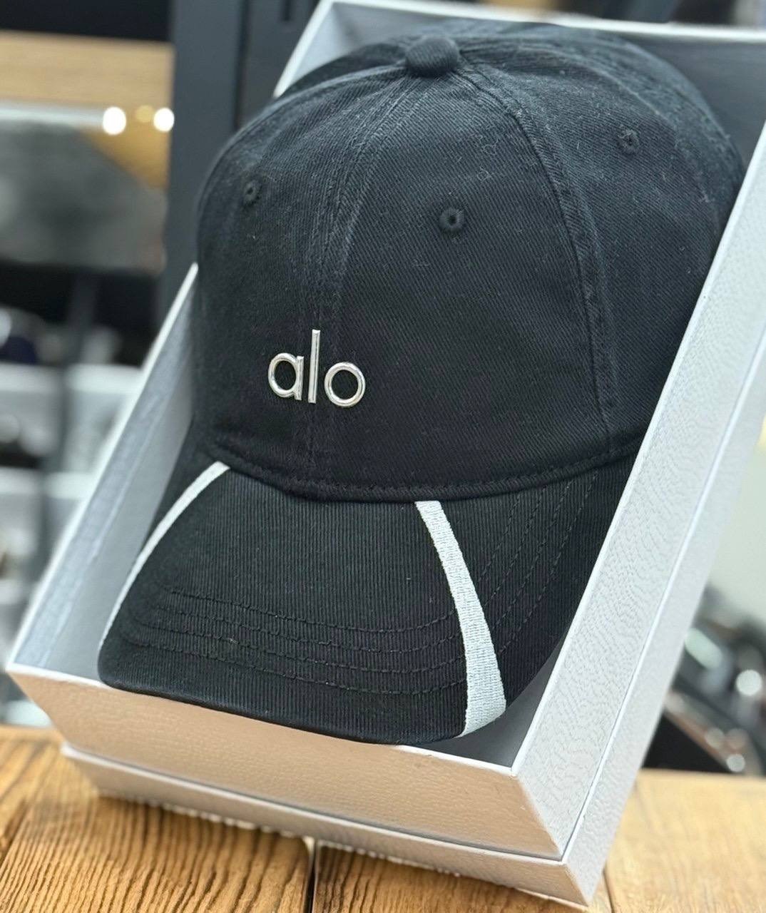 стильная бейсболка,кепка бейсболка,бейсболка,кепка,модные бейсболки