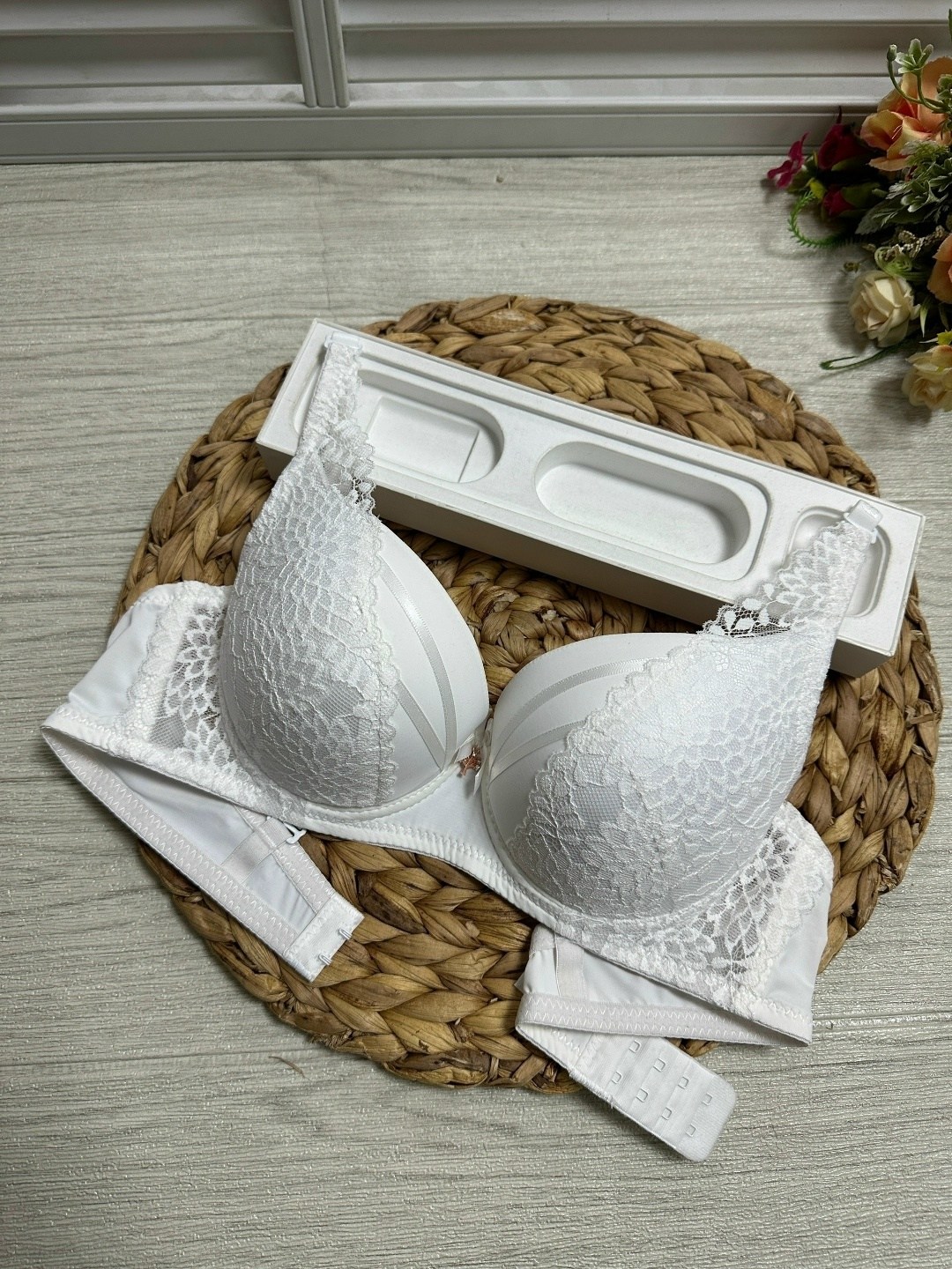 бюстгальтер,классический бюстгальтер,женские бюстгальтеры,бежевый бюстгальтер,бюстгальтер нижнее белье