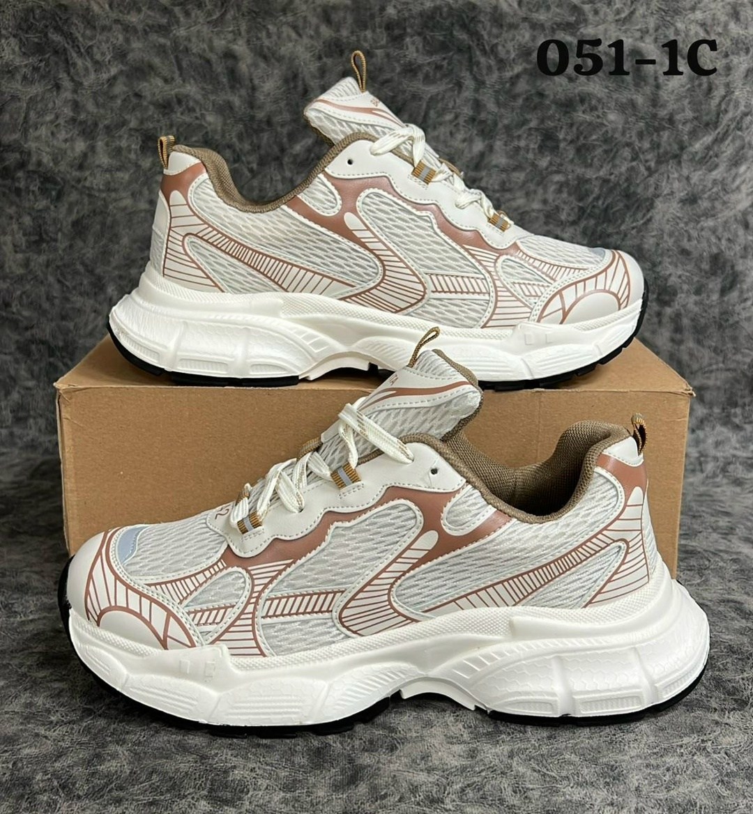 кроссовки женскиe,кроссовки модные,кроссовки для женщин,женские массивные кроссовки,повседневные кроссовки