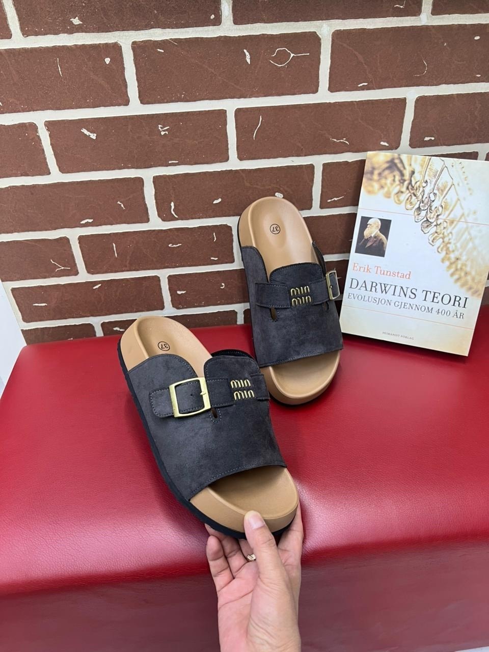 ,женские шлепанцы,женские тапки,женские шлепки,сандали