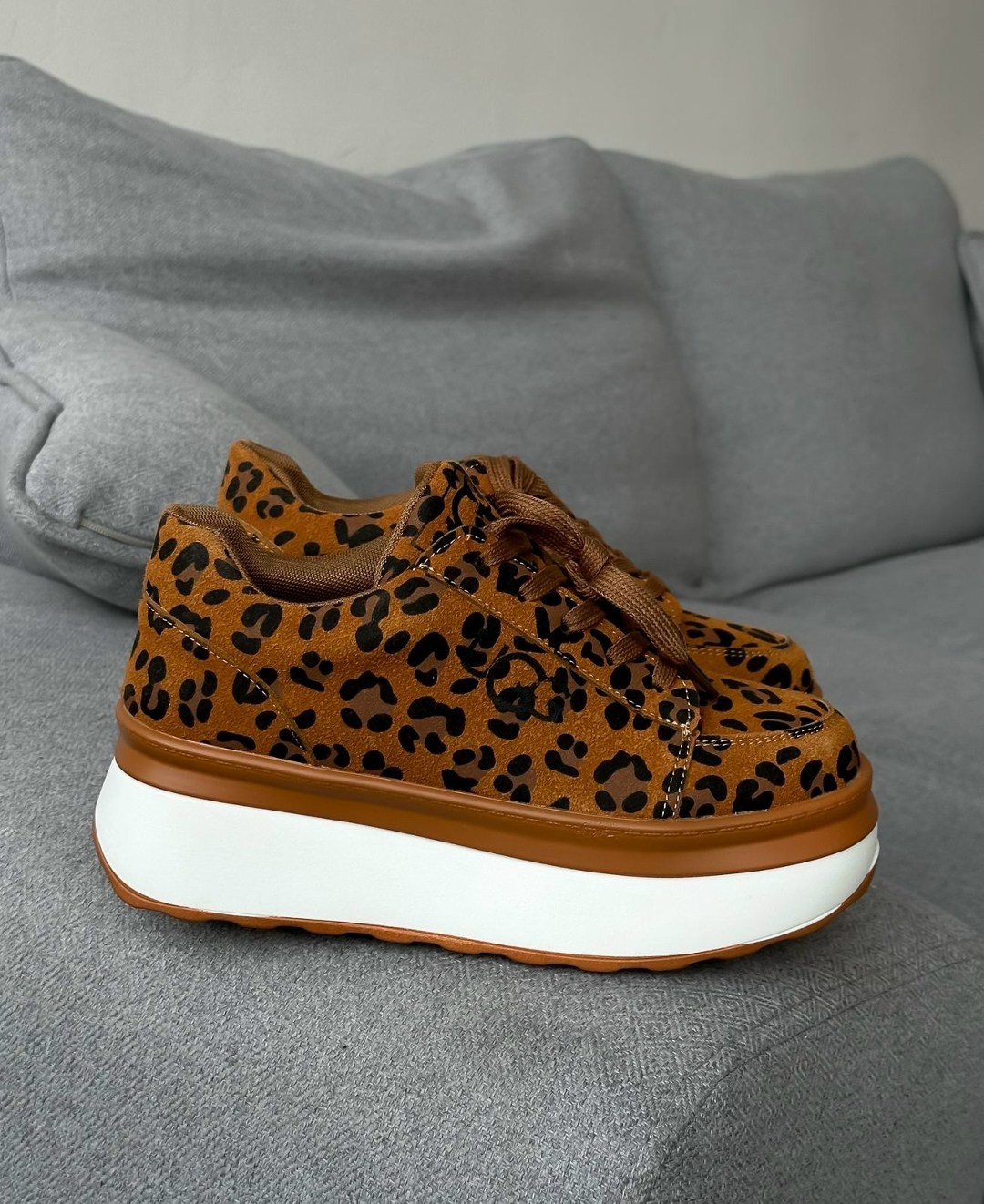 ,леопардовые кроссовки,кроссовки женскиe, женская,леопардовые кроссовки jeannot