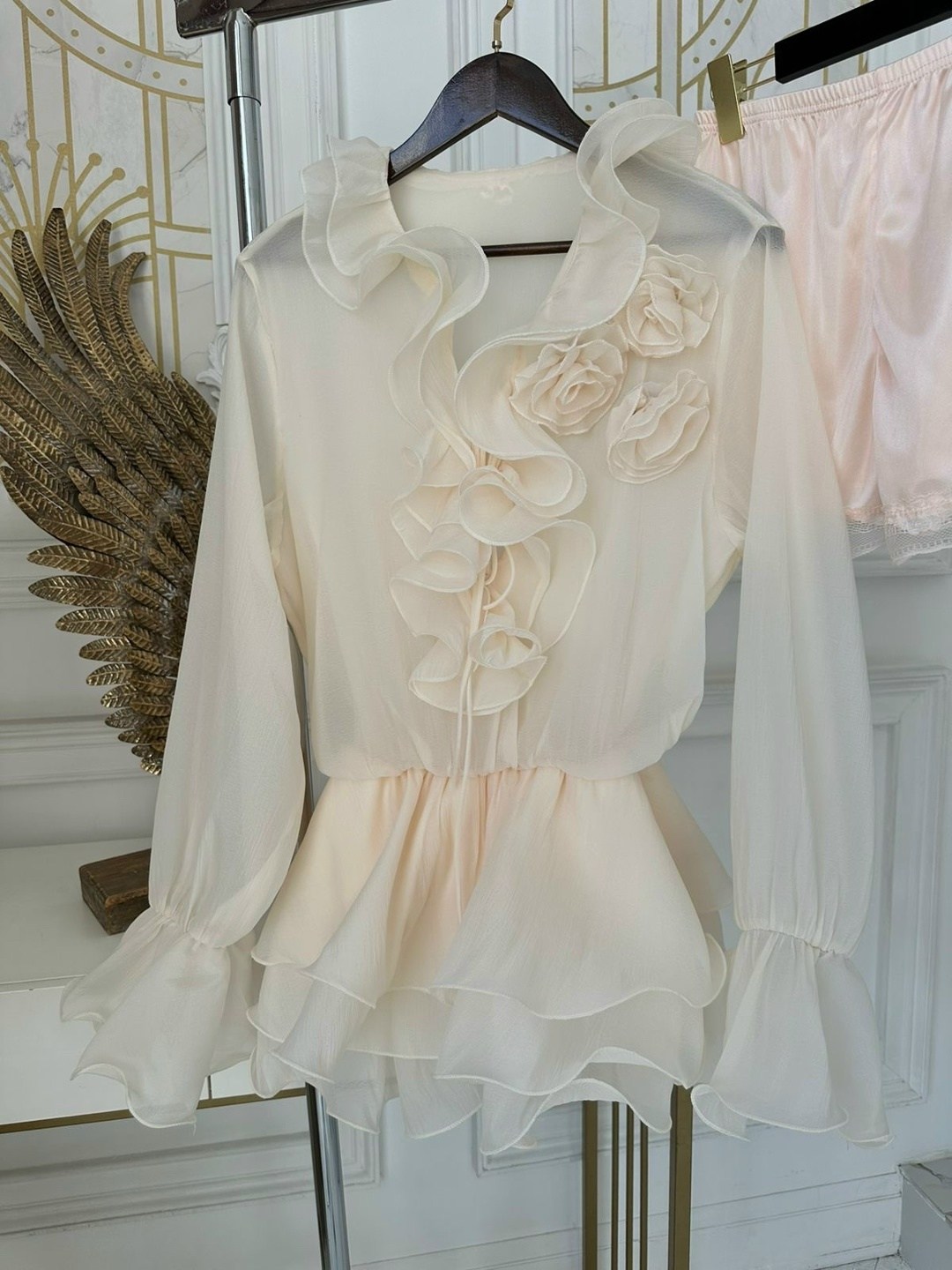 шифоновое платье с рюшами,розовое платье,модное платье,розовое платье мини,платья для фотосессии